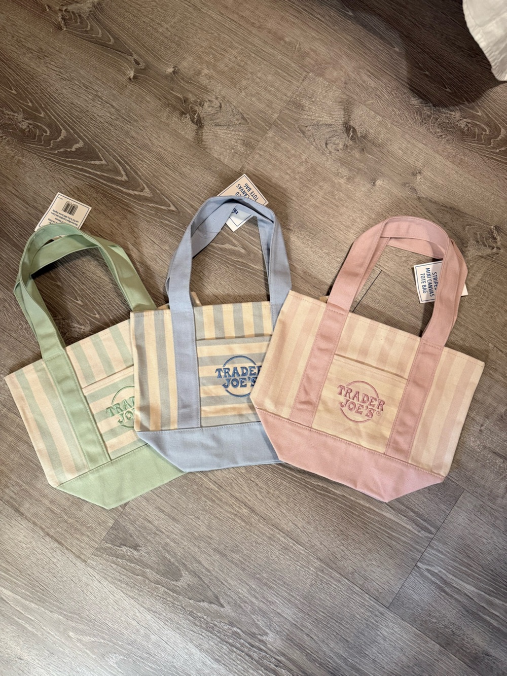 Trader Joe’s Summer Mini Tote Bags – Pink, Blue & Green – New With Tags